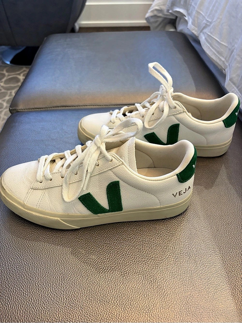 Veja Campo Leather White Emeraude Women's Sneakers US 7